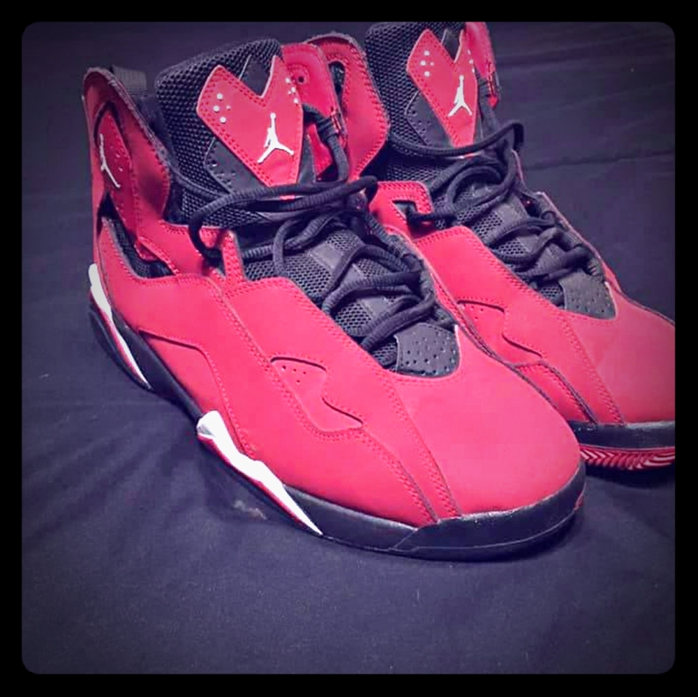 J's